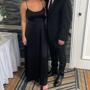 Elegant Black Maxi Dress